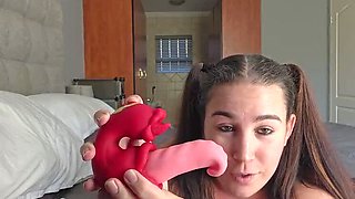 BBW Solo Masturbation with Medusa Dual-Tongue Vibrator - Pussy & Clit Play