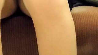 就活中女子電車内対面白パンチラ voyeur jp