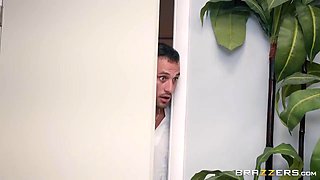 Damon Dices Massage for Maya Bijou Turns Hardcore Pound Session