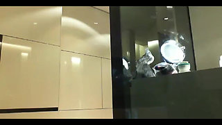 Dea Squirt and Shower in Berlin