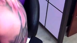 Fatty girl who loves big cocks warms up for a hardcore sex