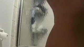 Legs Trembling Hold My Pee as Long as I Can Pissing