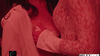 MILFY Inviting Camera operator Penny Barber Shares A Trunk With Her Her Model Rissa May In Super-fucking-hot 3some