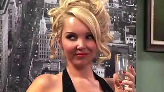 American Hustle XXX: Blowjob, Doggy  Cowgirl Porn