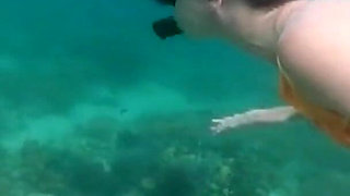 Snorkel Slut: Tight Bikini, Dive Mask & Underwater Fin Tease