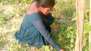 Hot Village Outdoor Sex Scene - Hindi Audio HD