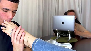 Classy blonde enjoys foot fetish