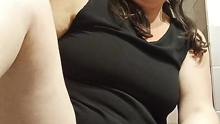 Stepmom Masturbates in Toilet