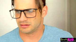 Stuck It in My Step Sister - S12:e6