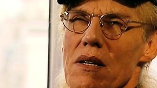 Close up fuck girl in big cock