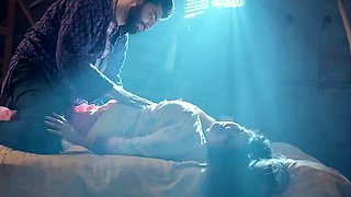 Slutty amateur flashing her big boobs in the backseat