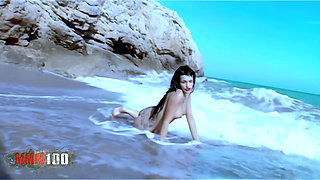 Nina Roberts: the Incredible Nina Robets Stripping in the Sea