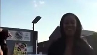 Pretty Sisters Twerk