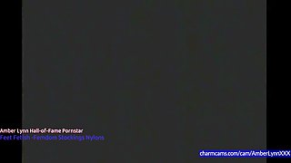 Join the Buzz in Amber Lynns Chat