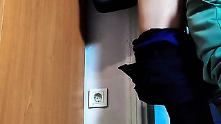 A manager fucks his veiled assistant at work