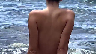 Super Risky Blowjob on Beach with 18yo Amateur Teen - Yoya Grey