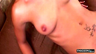 Mature Brunette Babe Deepthroats Throbbing Cock and Gets Fingered