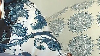 Pamper Your Step-aunt's Aching Feet, Lady Victoria Valente