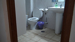 Muslim Woman Caught I Take Out My Big Black Cock for My Turkish Colleague.