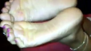 Arab Girlfriends Cute Feet With Pink Nails