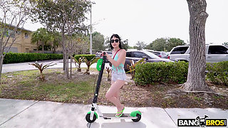 Bangbros - Aspiring Model Aria Haze Fucks for the Job Getting a Facial as a Bonus