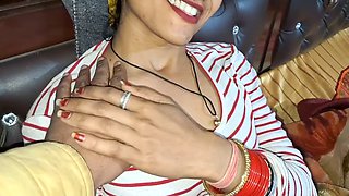 Homemade blowjob from sexy Indian wife in amateur couple video