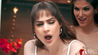 Zariah Aura's School Passion Ignites a Wild Seduction