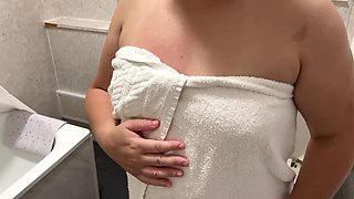 Beautiful Blonde Zara Takes a Erotic Shower in a Hotel Bathroom