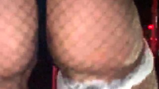 Piss fetish WAM gal solo toys