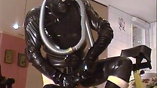 Roxina2003GasmaskAndTube110203XL.WMV