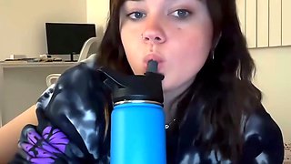 Girl next door flashing her tits and her ass live on webcam