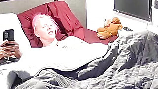 Horny milf masterbates