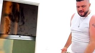 Amateur fetish big booty bitch riding with her bum