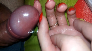 My stepsister's hand is covered in precum and then thick cum