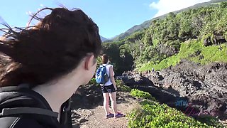 Virtual Vacation Hawaii With Lily Jordan 5/9