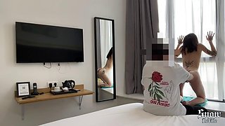 French cam whore show deville find a cock to suck