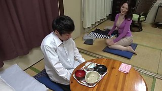 Japanese MILF Apartment Manager Seduces Tenant For Hardcore Fuck - Hot Mature Lady Boss