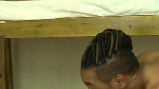 Se Masturba Ao Ouvir Sua Meia Irma Fodendo No Beliche Com Seu Namorado!, Parte 1