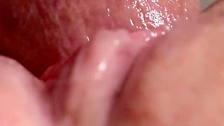 Excellent Close-up! Fucking a Wet Pussy and Covering It with Cum
