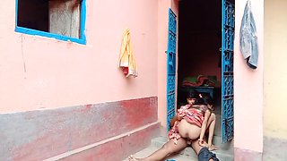 First Neaghbour Wife Outdoor Sex Clear Hindi Audio