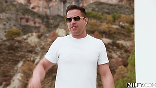 Slightly dominant MILF adores 69-ing with big dicks and PRO muff divers