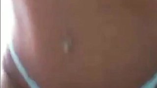 Blonde deutsche Milf beim Outdoor-Sex im Zelt gefilmt