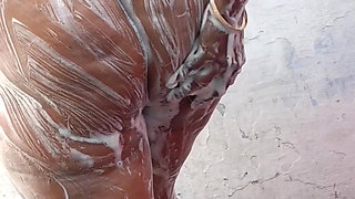 My nude bathing show