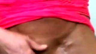 Muscular Amateur Woman Squirts with Her Big Clit