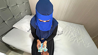 Veiled Girl Willing to Be Bogged by Friend's Stepdad for Lifestyle