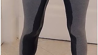 Pee Desperation! Amateur Pissing Wetting