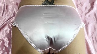 AMATEUR SOLO FEMALE MASTURBATION