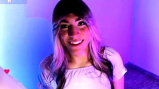 Shemale tranny enjoying solo masturbation