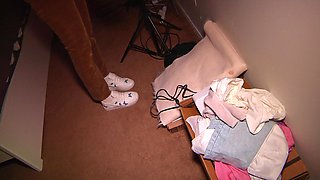 TV Cribs: the Room Tour Turned Into Hot and Hard Sex!