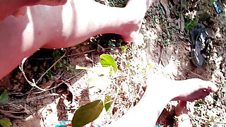 indian hot girl cheating boyfriend in jungle sex